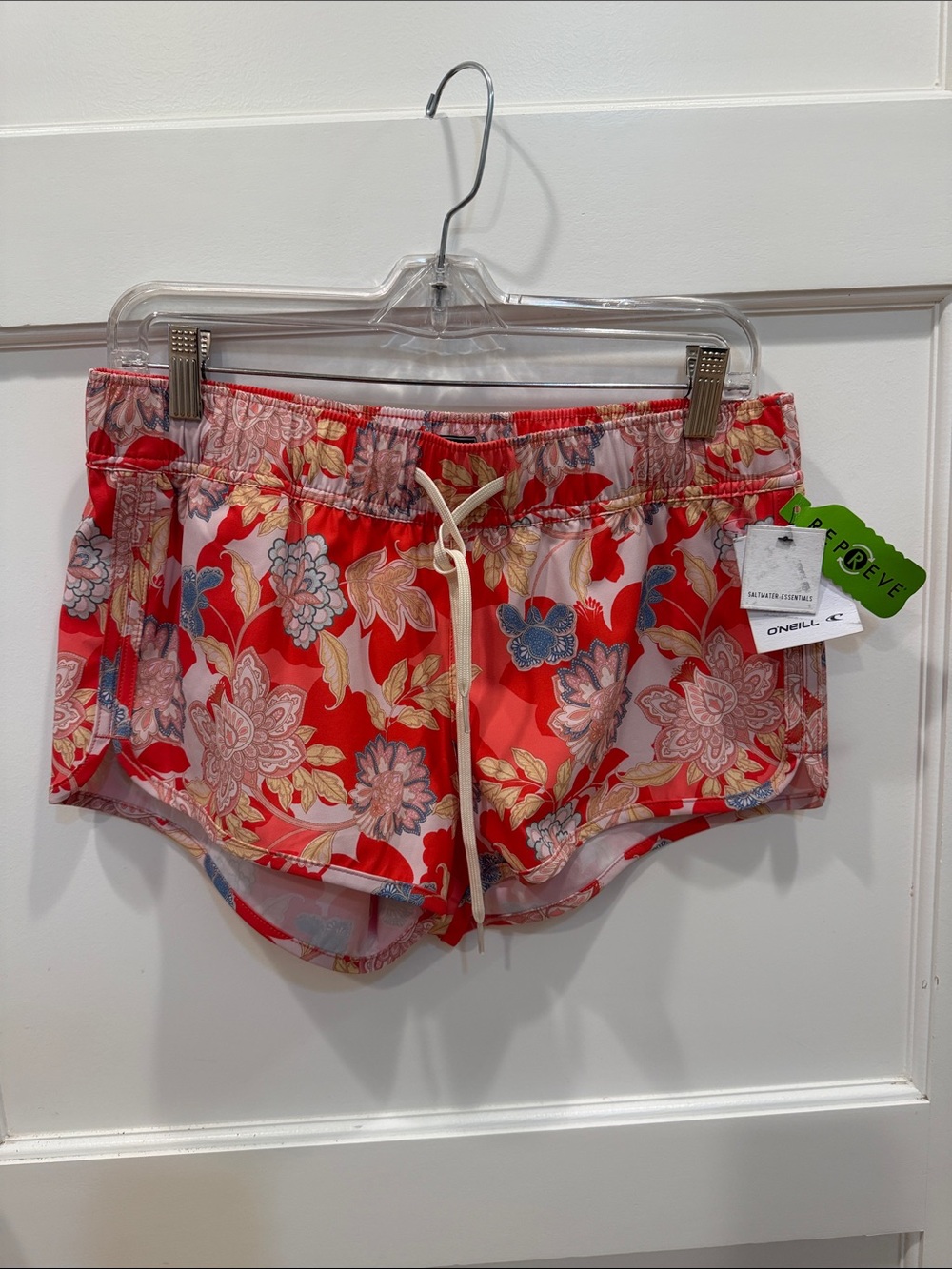 O'Neill Floral Red Drawstring Women's Shorts